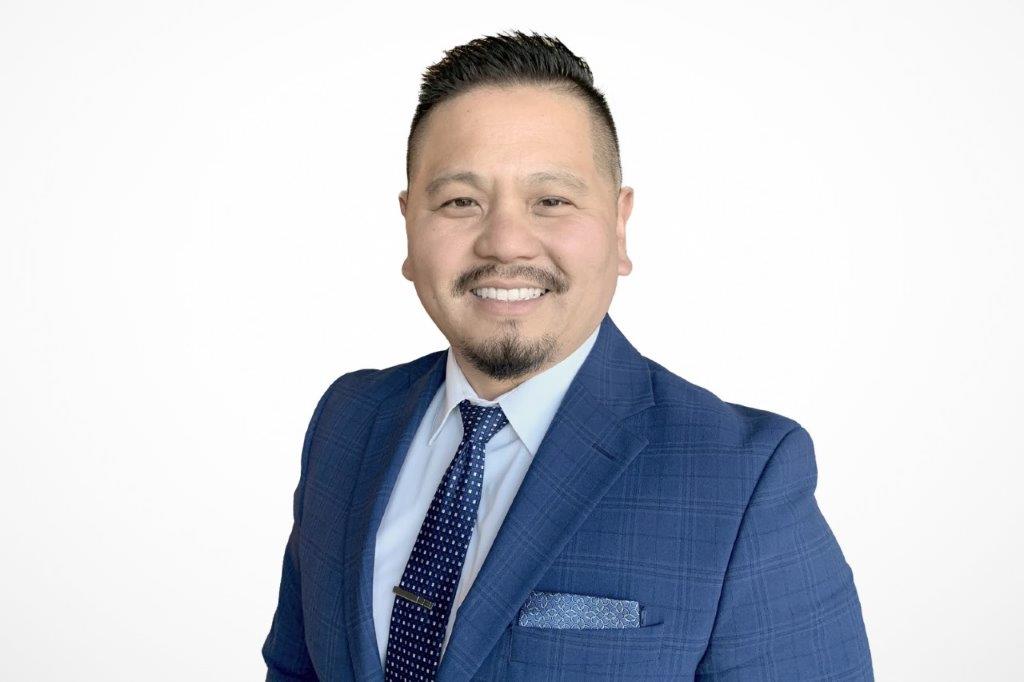 Brian Kwon Headshot2